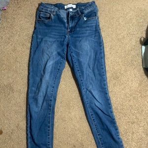 Size 5 skinny jeans JUNIORS